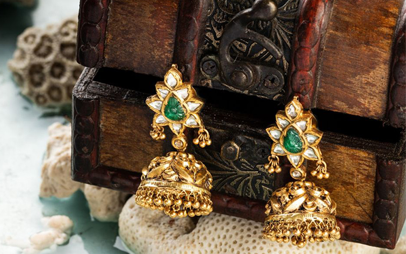 modern gold jewellery